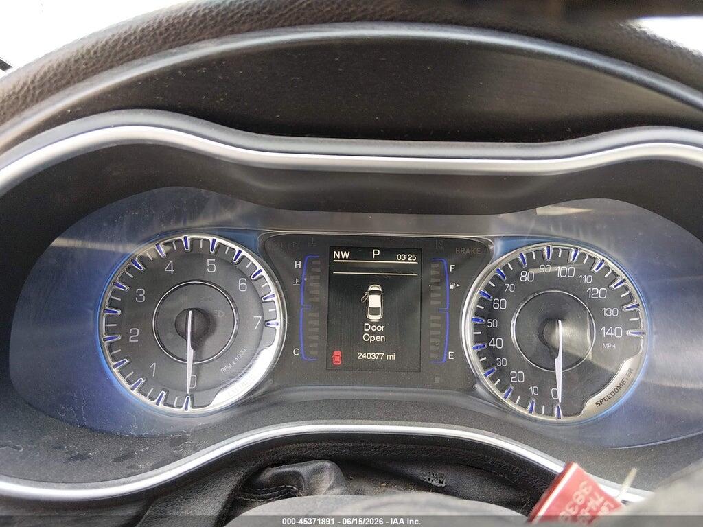 1C3CCCAB6FN596883 2015 CHRYSLER 200 photo no. 7