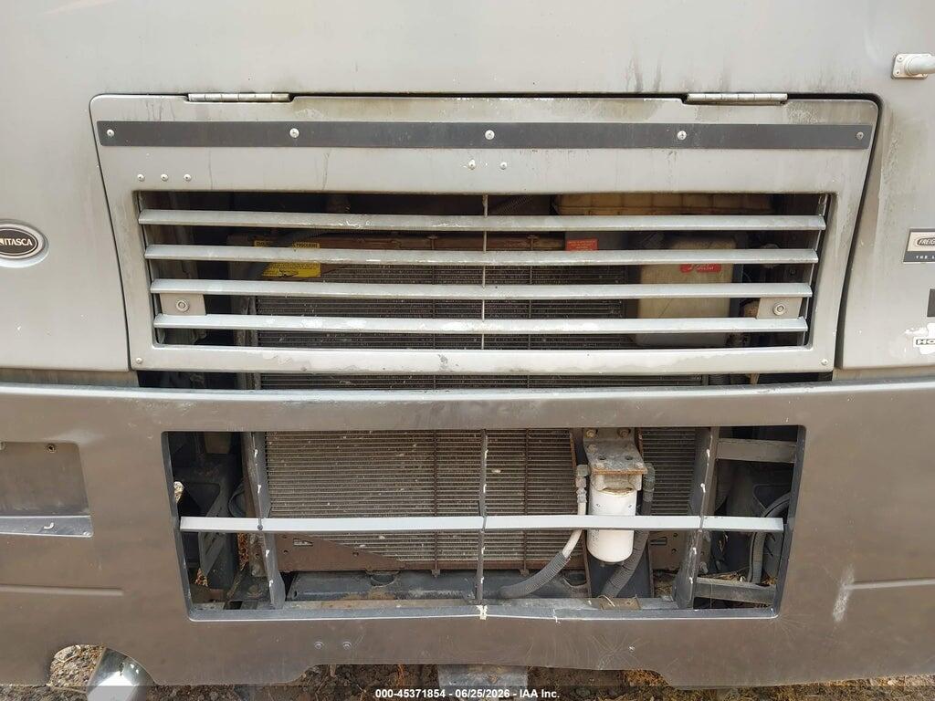 4UZAAHDC94CM79443 2004 FREIGHTLINER CHASSIS photo no. 10
