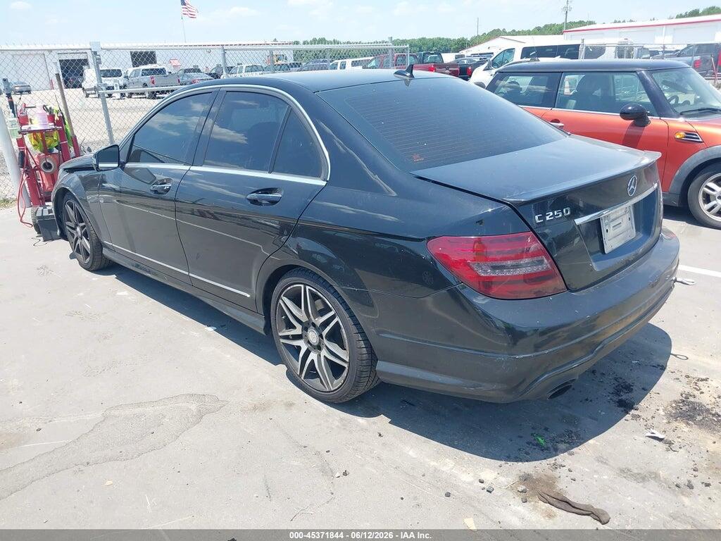 WDDGF4HB4ER312566 2014 MERCEDES-BENZ C 250 photo no. 3