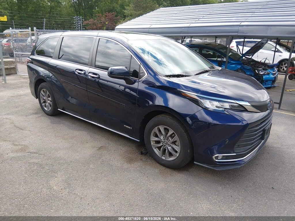 5TDYSKFC8MS001782 2021 TOYOTA SIENNA photo no. 1