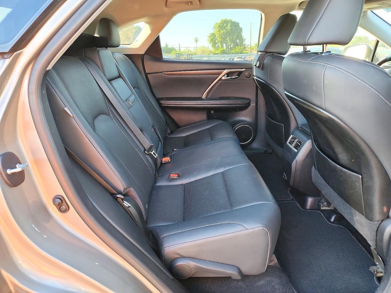 2022 LEXUS RX 450H — Фото 11 из 13