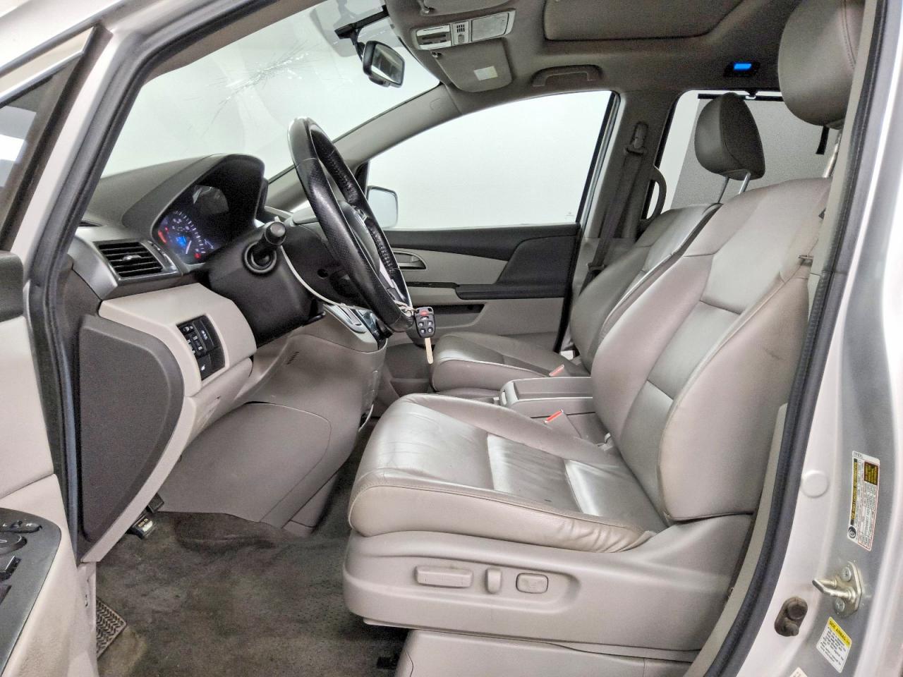 2013 HONDA ODYSSEY EXL — Фото 7 из 13