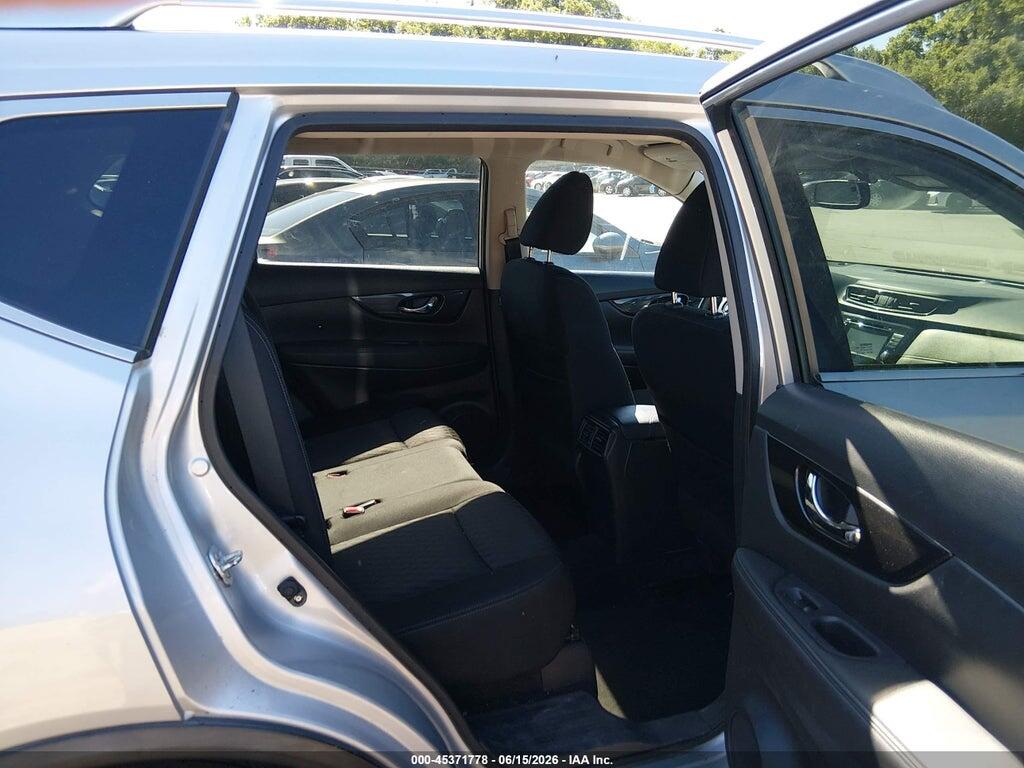 KNMAT2MV3HP563141 2017 NISSAN ROGUE photo no. 8