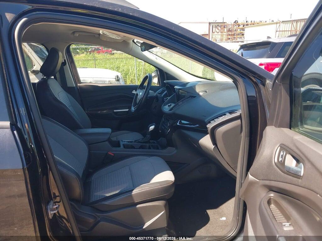 1FMCU9GD6KUB64018 2019 FORD ESCAPE photo no. 5