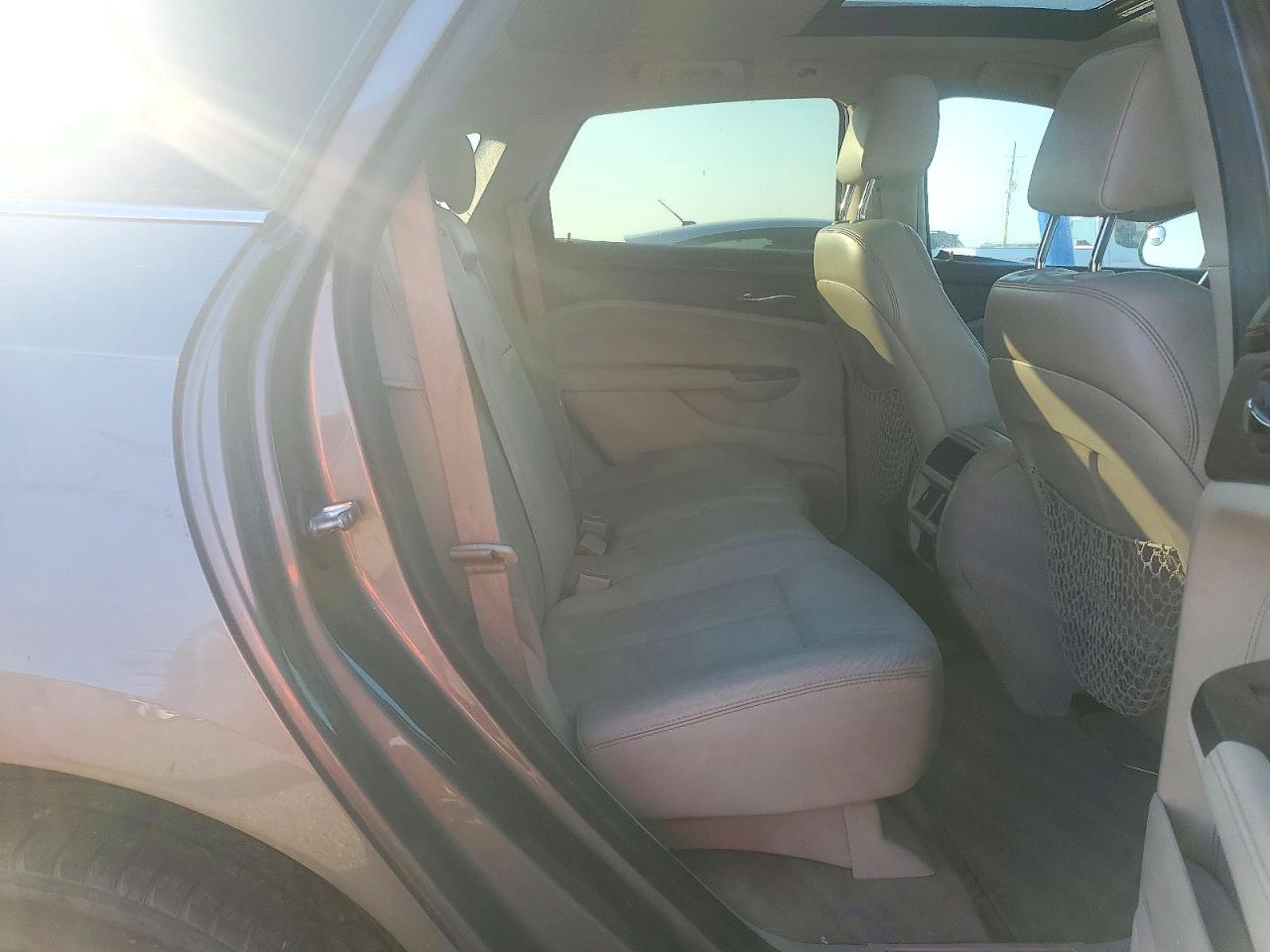 2012 CADILLAC SRX PERFORMANCE COLLECTION — Фото 10 из 12