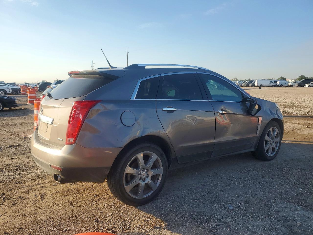 2012 CADILLAC SRX PERFORMANCE COLLECTION — Фото 3 из 12