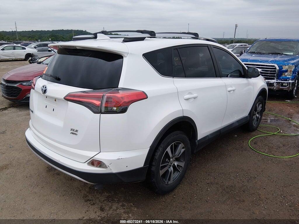 2T3RFREV3GW437074 2016 TOYOTA RAV4 photo no. 4