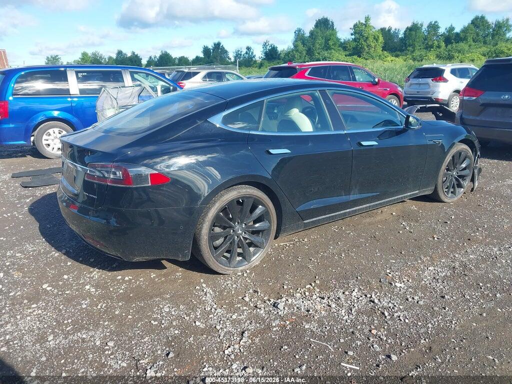 5YJSA1E24LF389009 2020 TESLA MODEL S photo no. 4