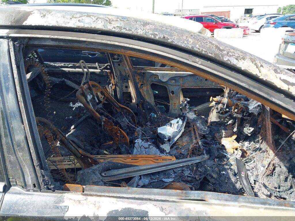 19UUB3F86KA006958 2019 ACURA TLX photo no. 5
