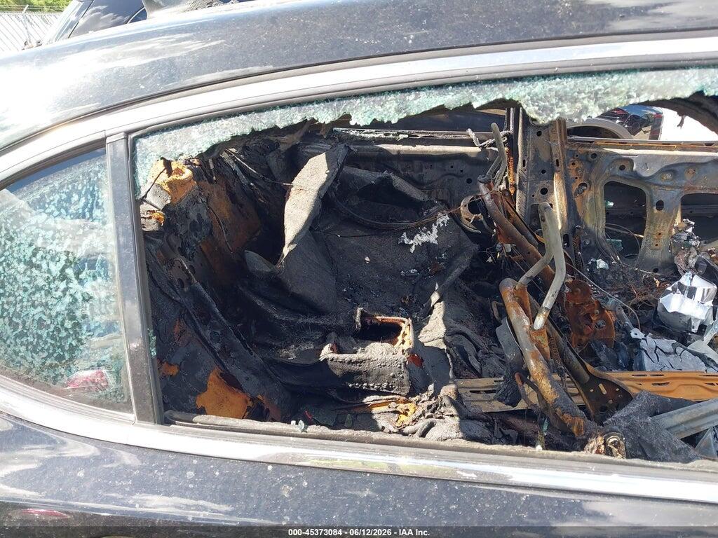 19UUB3F86KA006958 2019 ACURA TLX photo no. 8