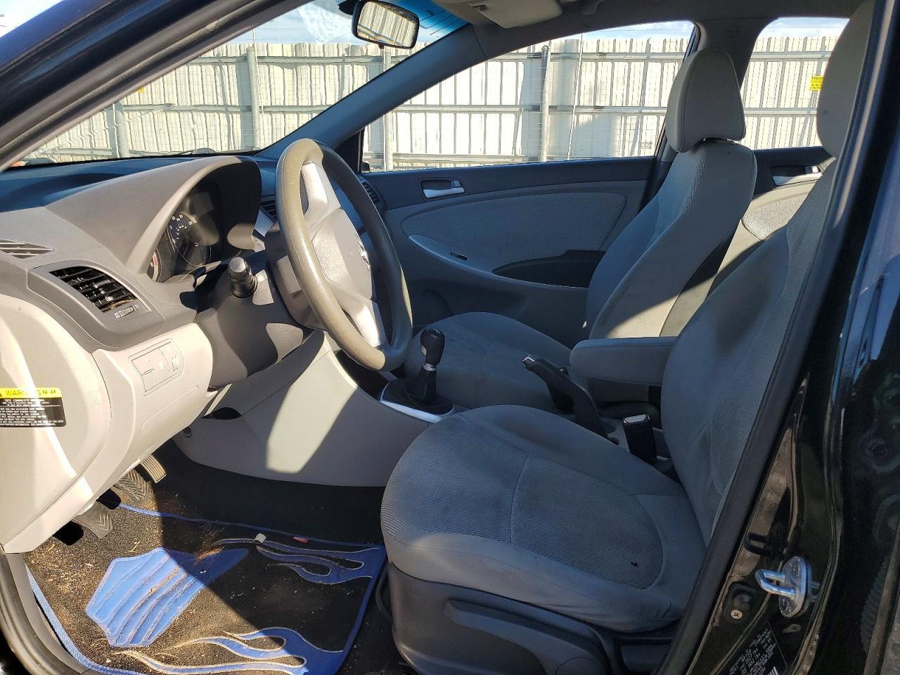 2012 HYUNDAI ACCENT GLS — Фото 7 из 12