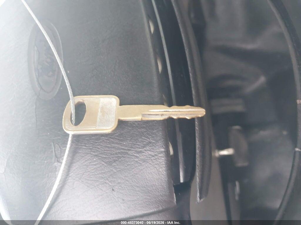 1FTNF21F2XEC26363 1999 FORD F-250 photo no. 11