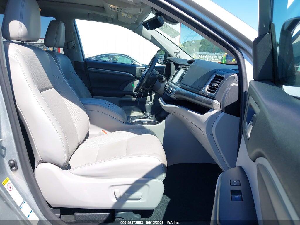 5TDDZRFH7JS896353 2018 TOYOTA HIGHLANDER photo no. 5