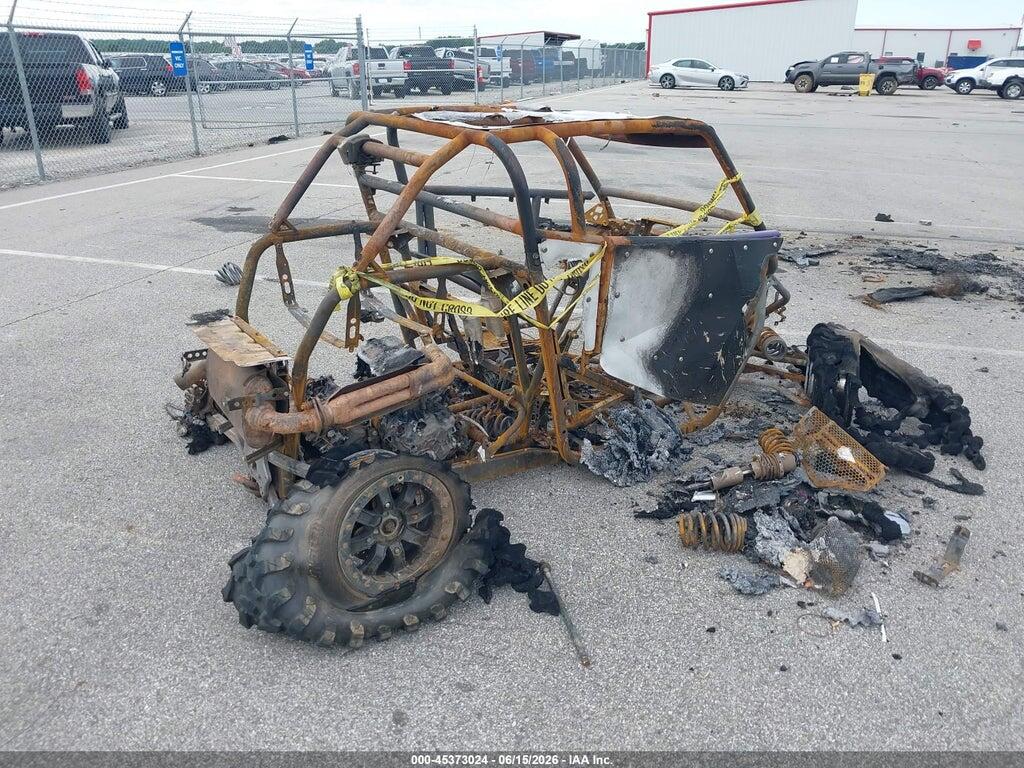 3NSVDE996KH484093 2019 POLARIS RZR photo no. 4