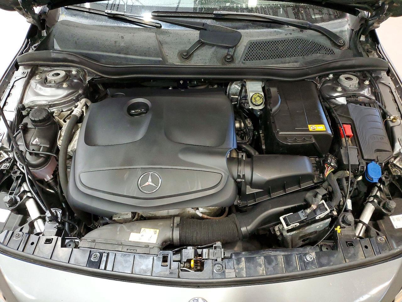 2015 MERCEDES-BENZ GLA 250 4MATIC — Фото 12 из 13