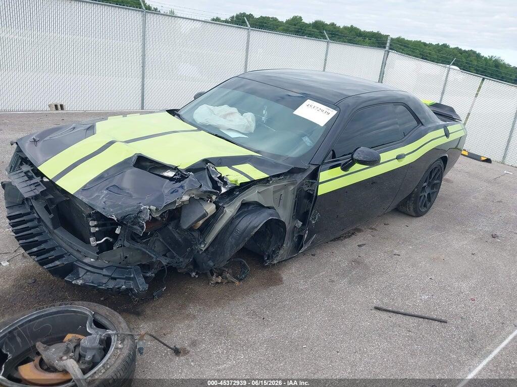 2C3CDZAG9HH611089 2017 DODGE CHALLENGER photo no. 2