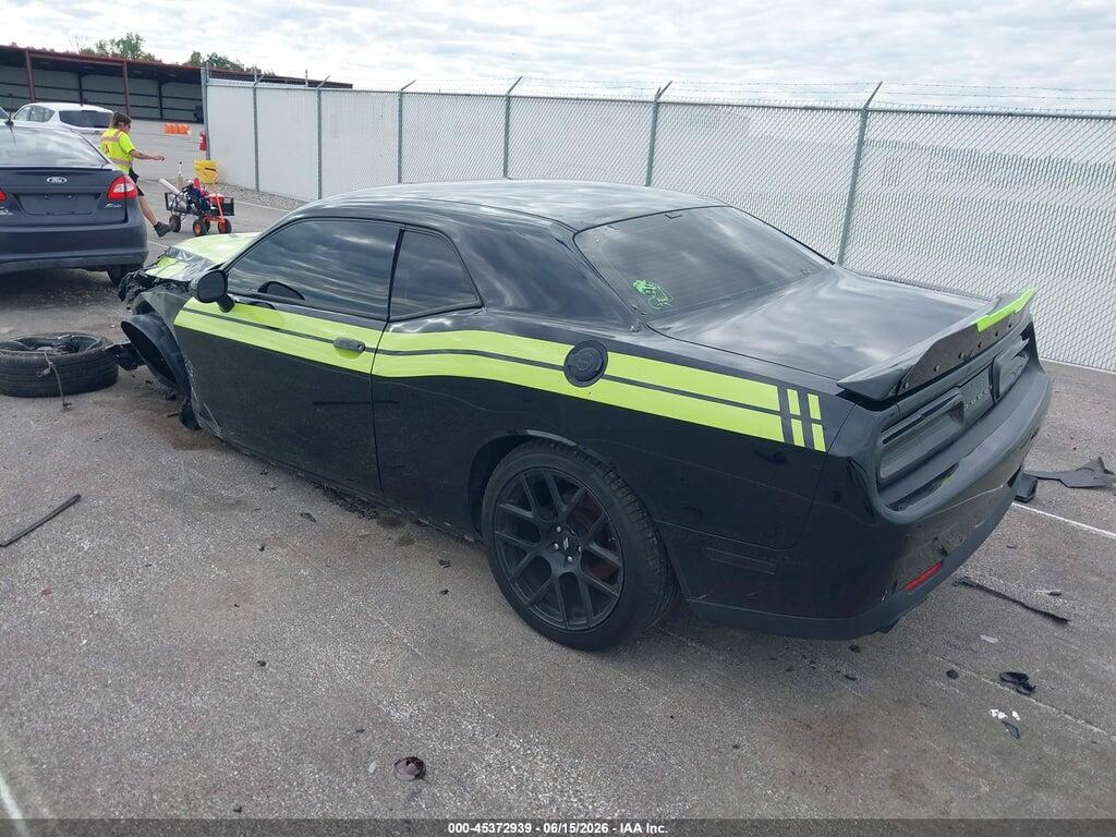 2C3CDZAG9HH611089 2017 DODGE CHALLENGER photo no. 3