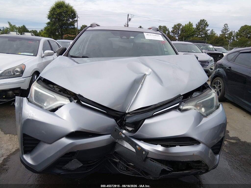2T3BFREV2JW770312 2018 TOYOTA RAV4 photo no. 12