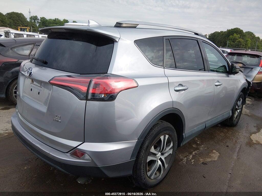 2T3BFREV2JW770312 2018 TOYOTA RAV4 photo no. 4