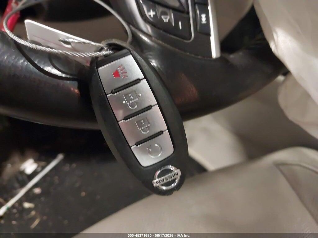 JN1BJ1CP9JW102127 2018 NISSAN ROGUE SPORT photo no. 11