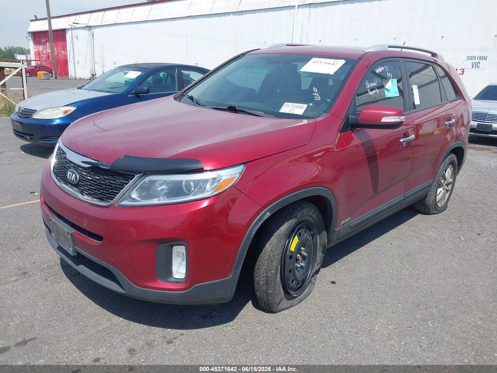 5XYKTCA68FG585286 2015 KIA SORENTO photo no. 2