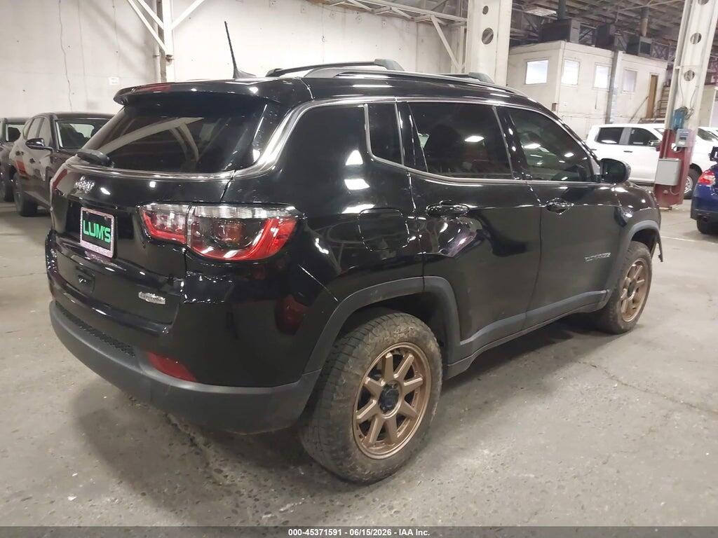 3C4NJDBB9NT134377 2022 JEEP COMPASS photo no. 4