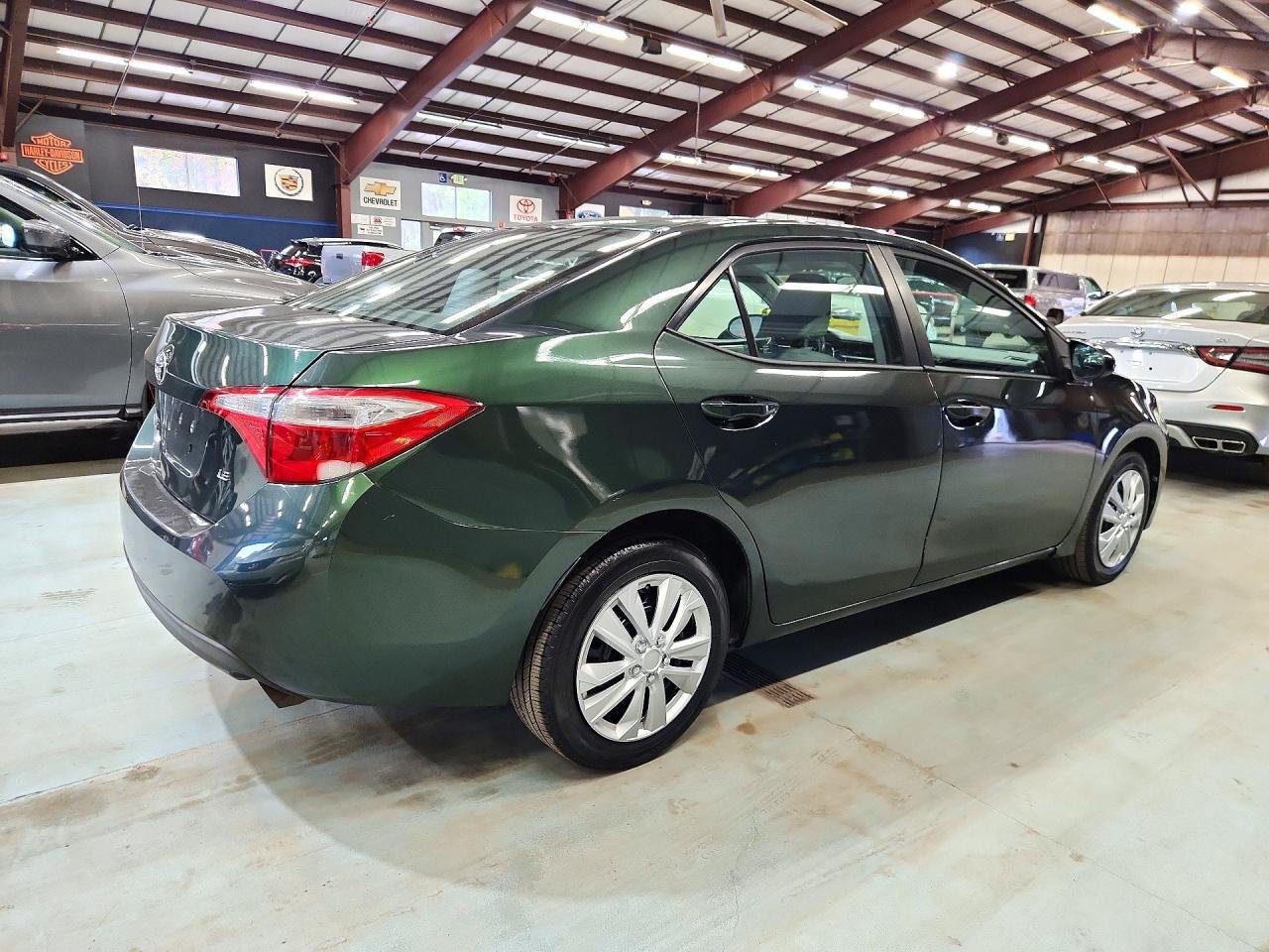 2016 TOYOTA COROLLA LE — Фото 3 из 12