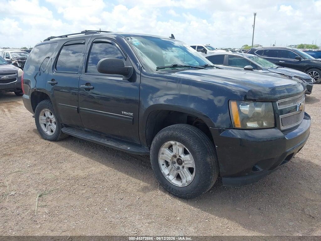 1GNSKAE02BR353069 2011 CHEVROLET TAHOE photo no. 1
