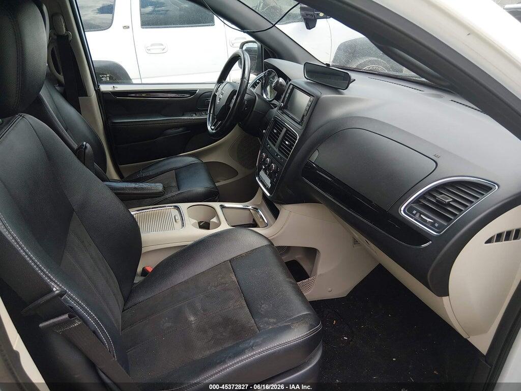 2C4RDGCG0KR774058 2019 DODGE GRAND CARAVAN photo no. 5