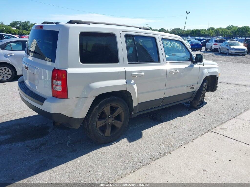 1C4NJPBB9HD102976 2017 JEEP PATRIOT photo no. 4