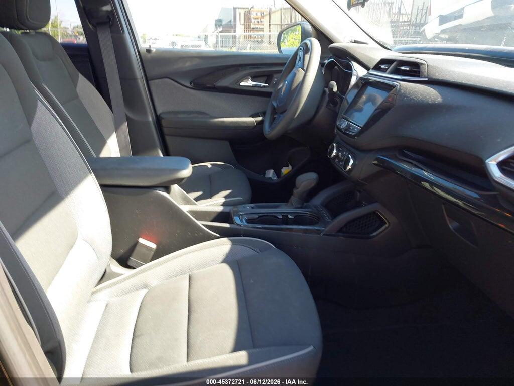 KL79MRSL4PB181137 2023 CHEVROLET TRAILBLAZER photo no. 5