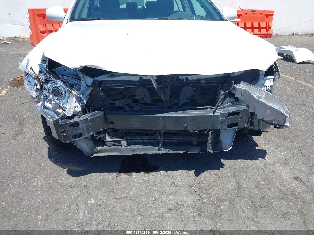 4T1BF3EK4BU588141 2011 TOYOTA CAMRY photo no. 6
