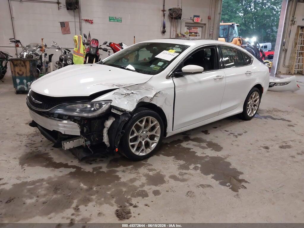 1C3CCCEG4FN543573 2015 CHRYSLER 200 photo no. 2