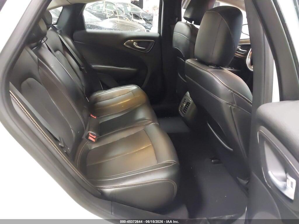1C3CCCEG4FN543573 2015 CHRYSLER 200 photo no. 8
