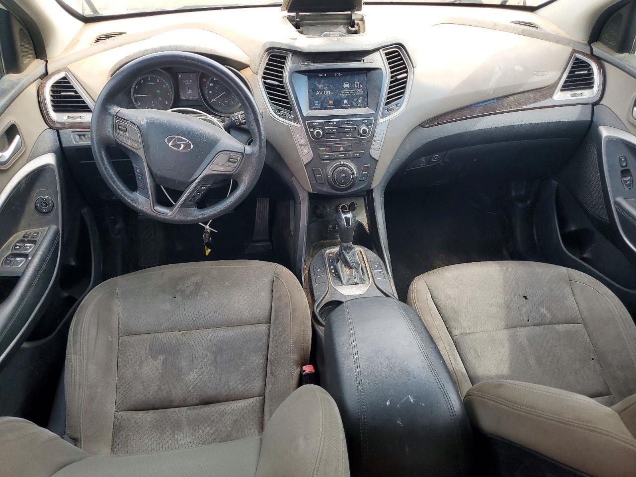 2017 HYUNDAI SANTA FE SPORT 2.4L — Фото 8 из 12