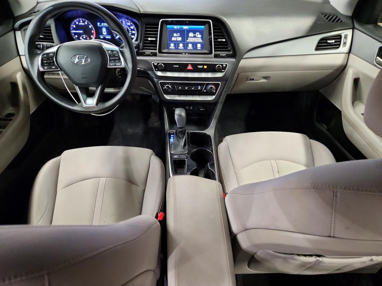 2018 HYUNDAI SONATA ECO — Фото 8 из 12