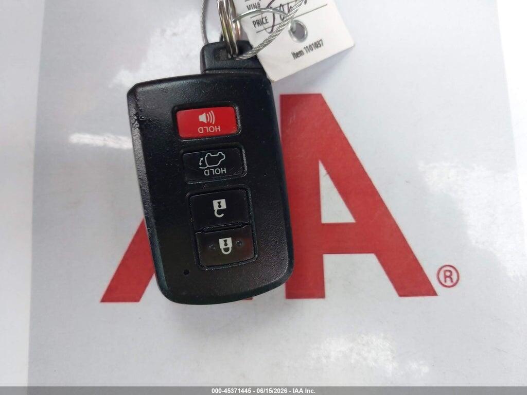 2T3YFREV0JW422034 2018 TOYOTA RAV4 photo no. 11