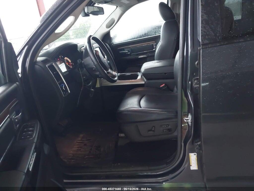1C6RR7NT5HS816699 2017 RAM 1500 photo no. 8