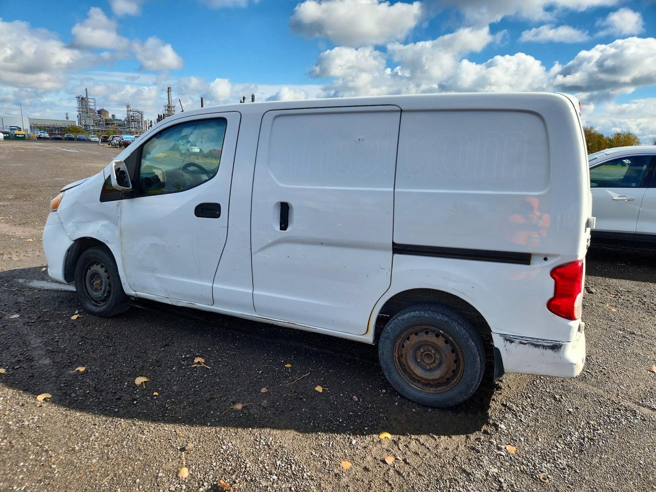 2019 NISSAN NV200 S — Фото 2 из 13