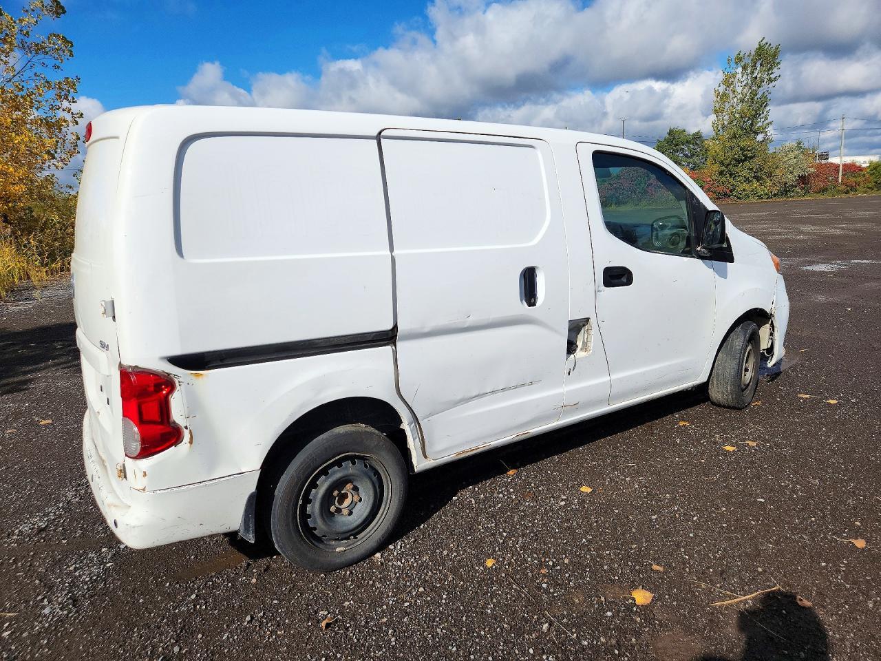 2019 NISSAN NV200 S — Фото 3 из 13