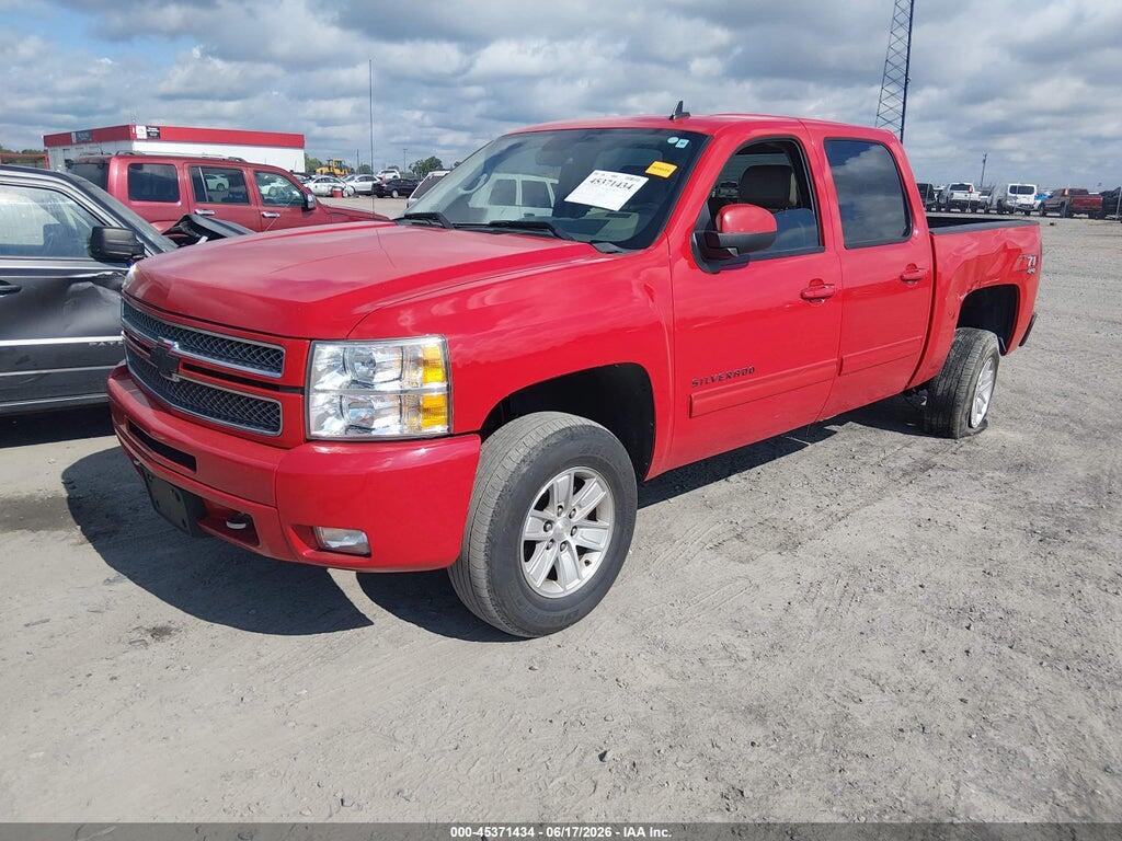 3GCPKSE73DG259061 2013 CHEVROLET SILVERADO 1500 photo no. 2