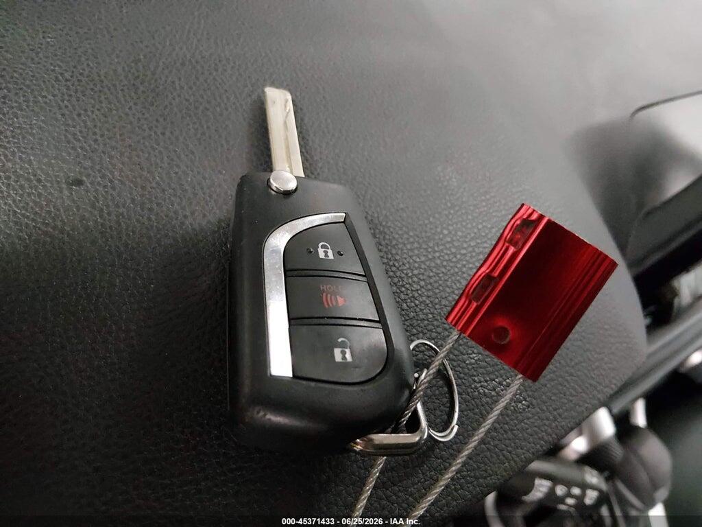 2T3G1RFVXKW072776 2019 TOYOTA RAV4 photo no. 11