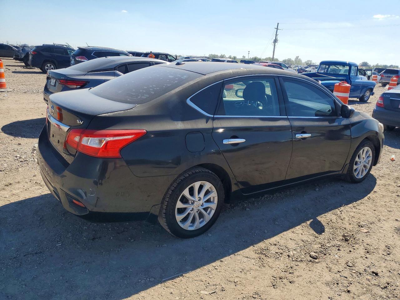 2019 NISSAN SENTRA SV — Фото 3 из 12