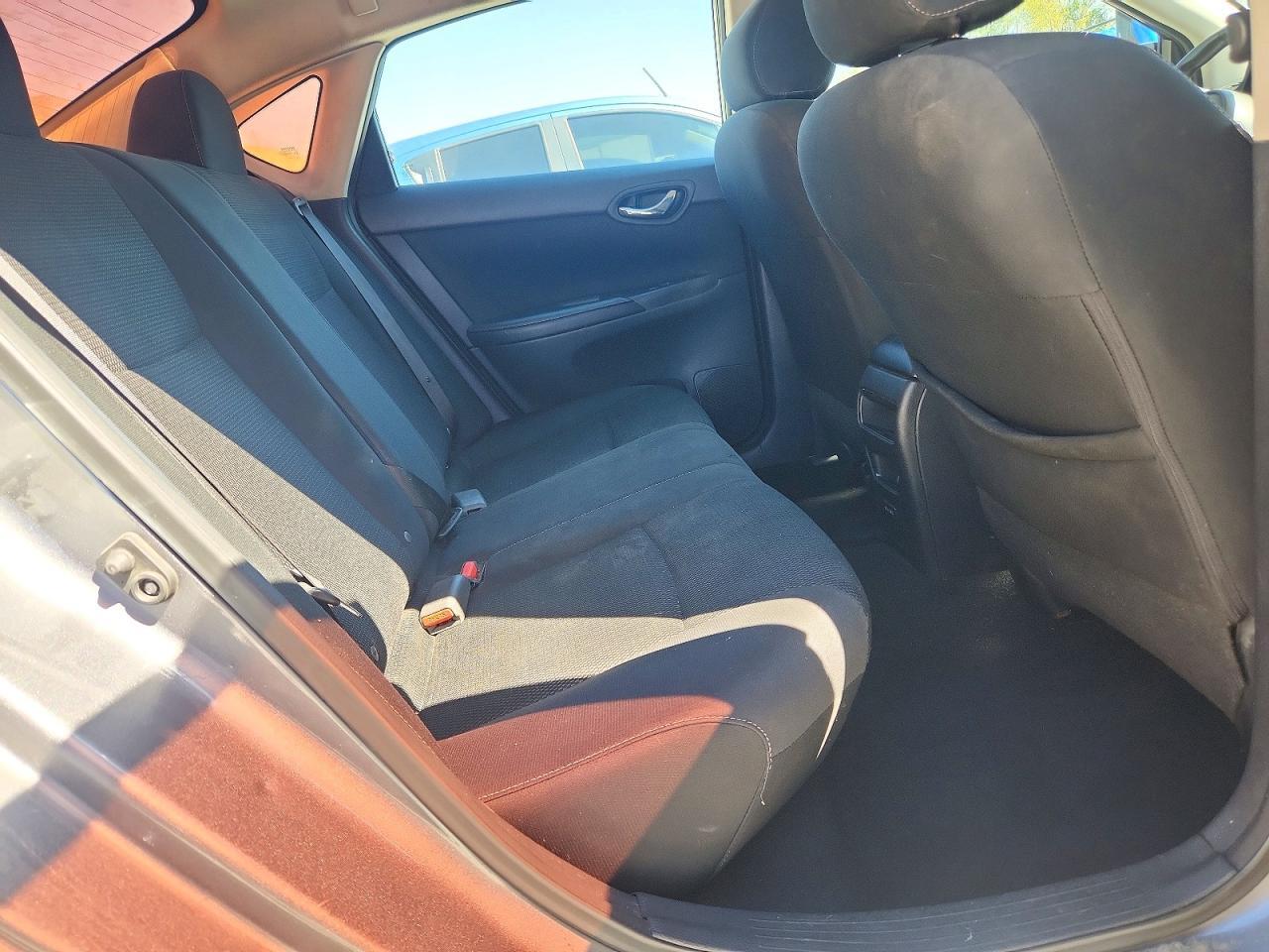 2019 NISSAN SENTRA S — Фото 10 из 12