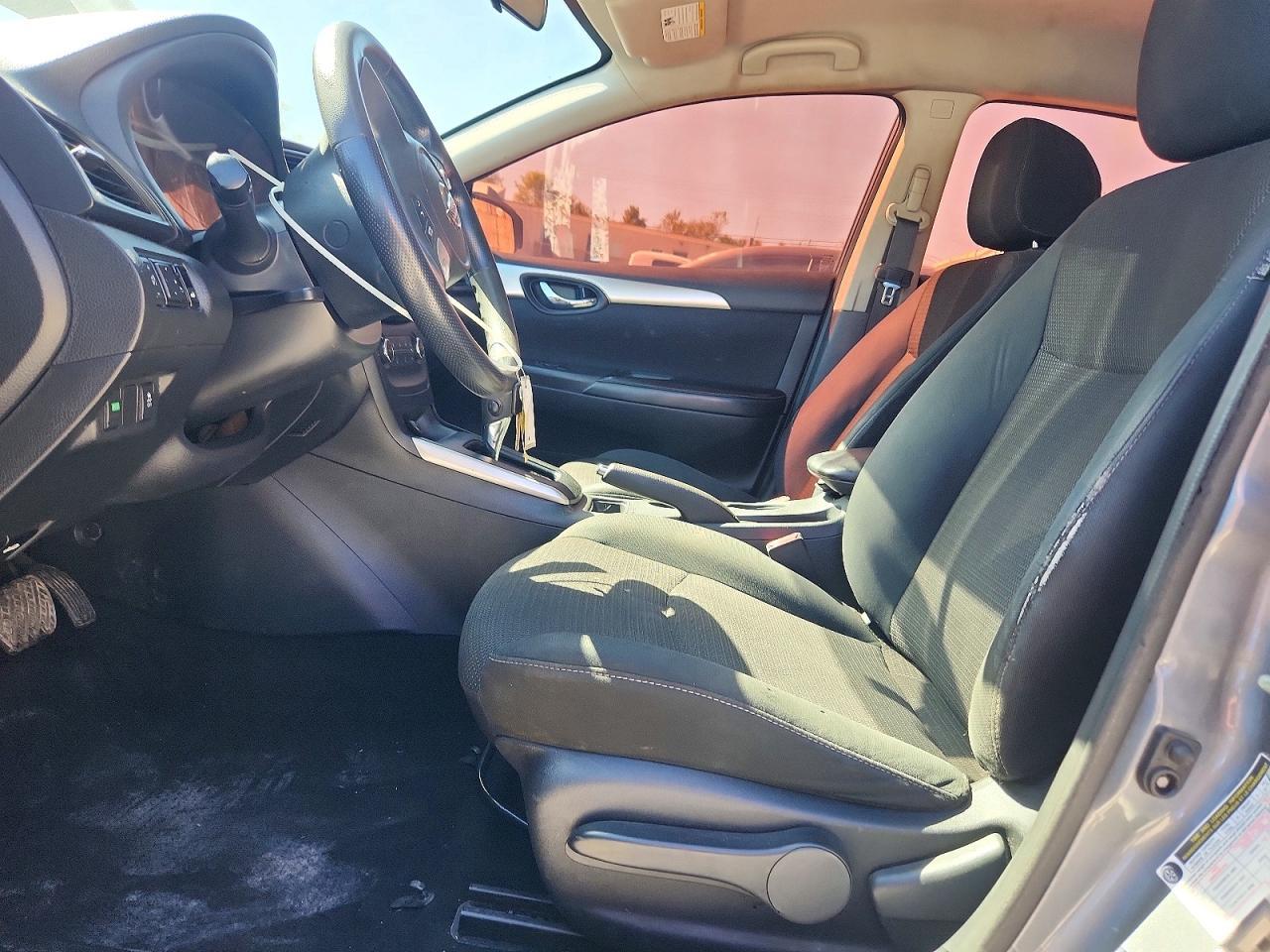 2019 NISSAN SENTRA S — Фото 7 из 12