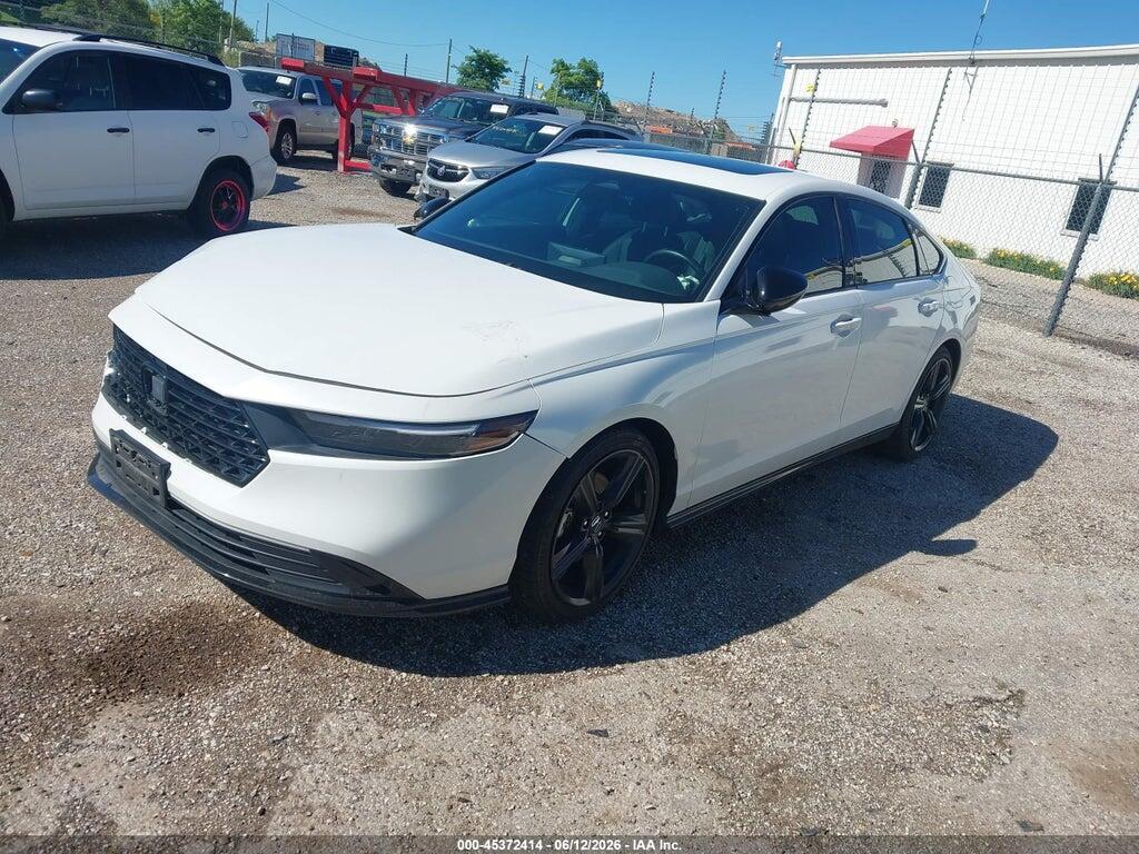 1HGCY2F72RA010317 2024 HONDA ACCORD HYBRID photo no. 2