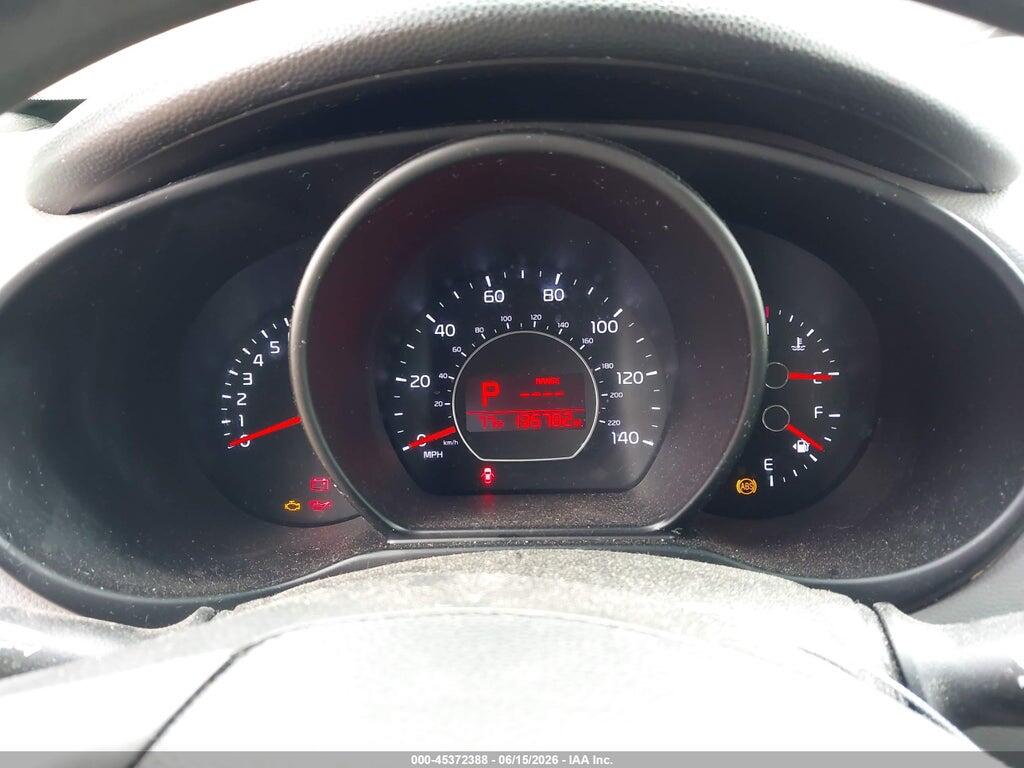 KNDJN2A29E7004242 2014 KIA SOUL photo no. 7