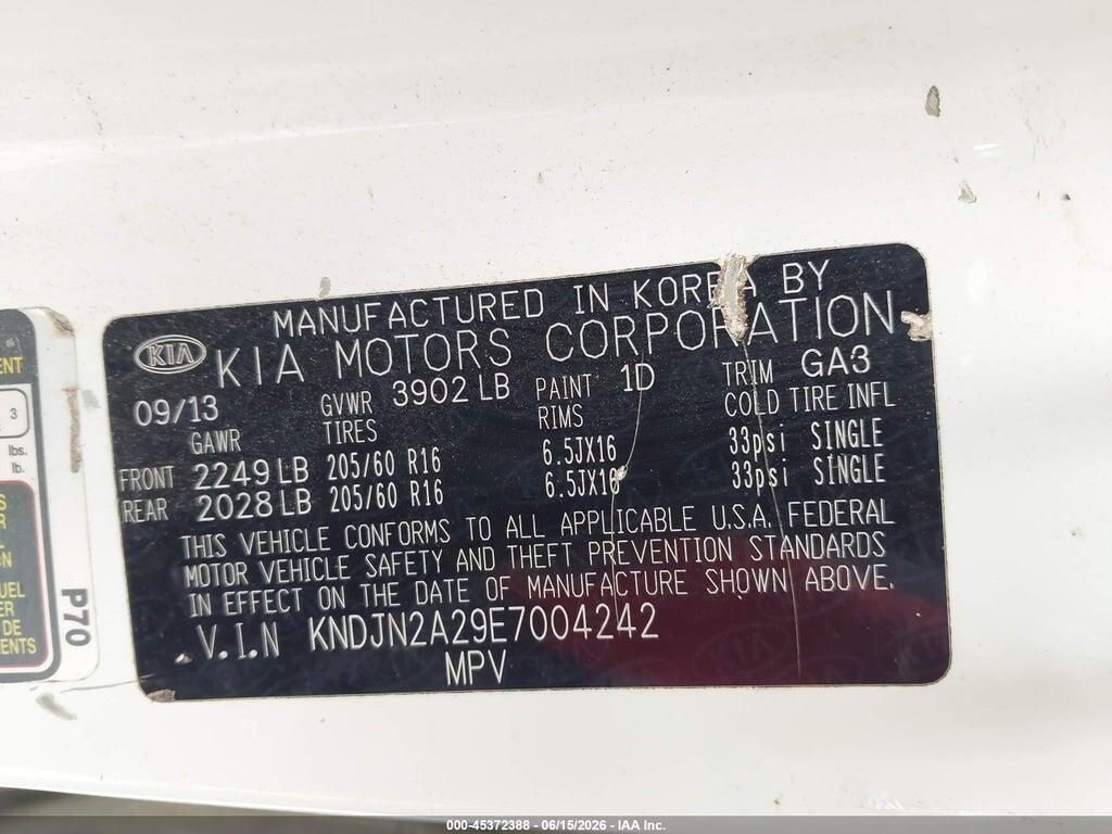 KNDJN2A29E7004242 2014 KIA SOUL photo no. 9