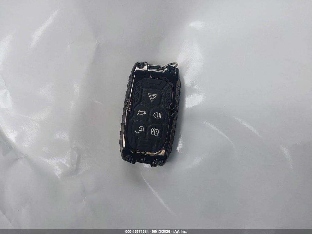 SADCJ2EX0MA664847 2021 JAGUAR F-PACE photo no. 11