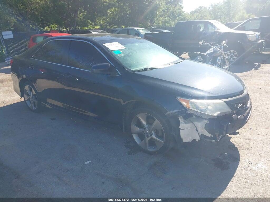 4T1BF1FK2EU457099 2014 TOYOTA CAMRY photo no. 1